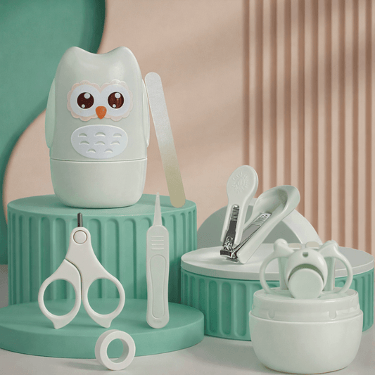 Baby Oak™  SoftSnips 4-in-1 Nail Kit